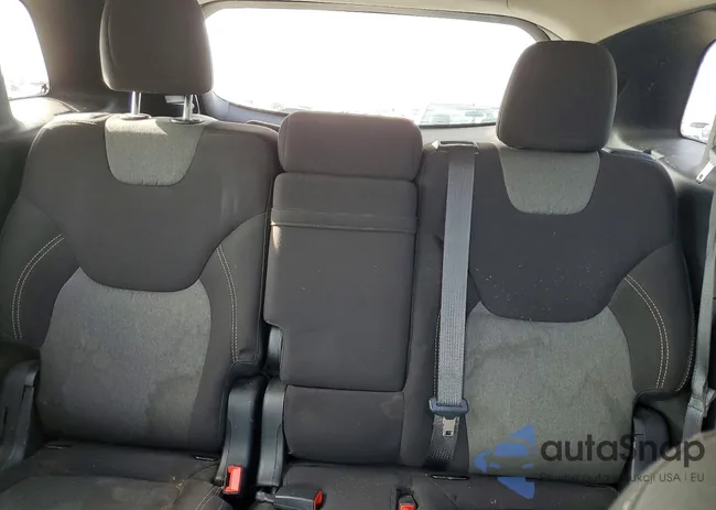 1C4PJLCB8JD542919: 99884955