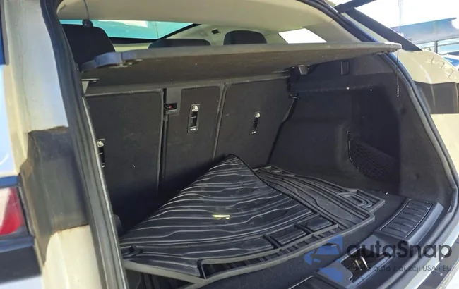 SALZP2FX6LH008699: 75796045