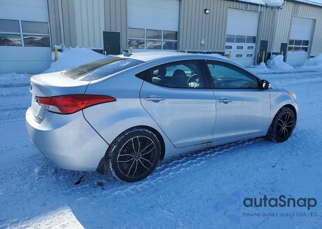 KMHDH4AE8DU849184: 74067455