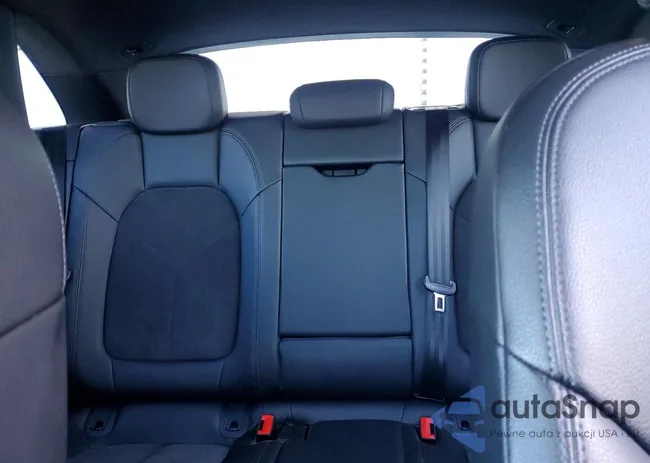 WP1AA2A56MLB10853: 73803145