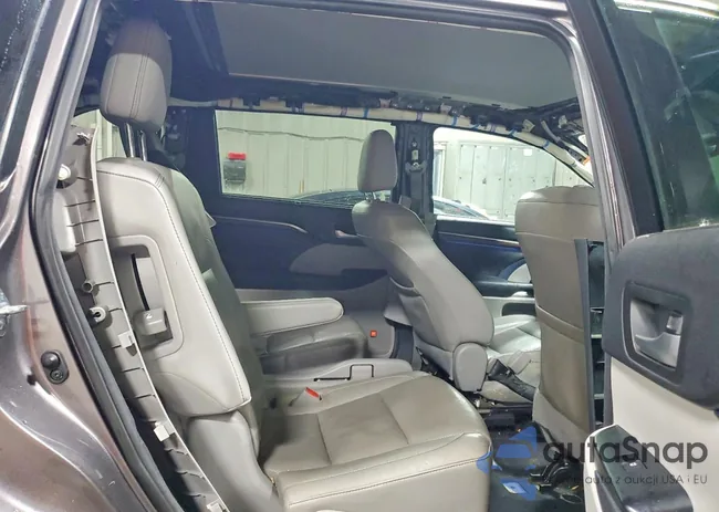 5TDDKRFH5GS248832: 73714205