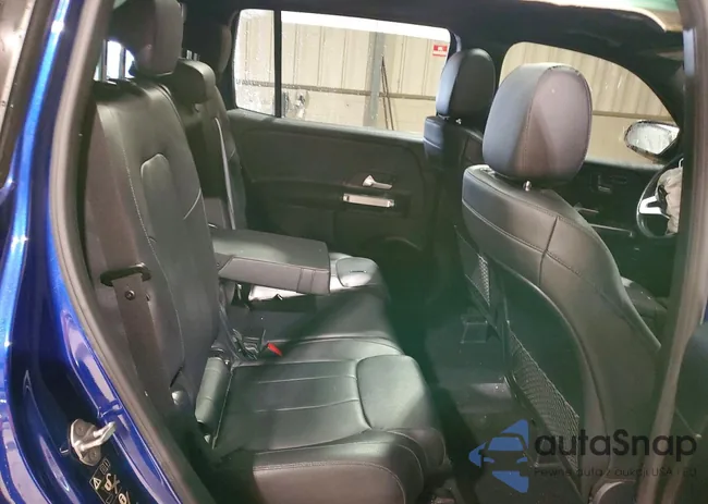 W1N4M4HB3MW089481: 74018975