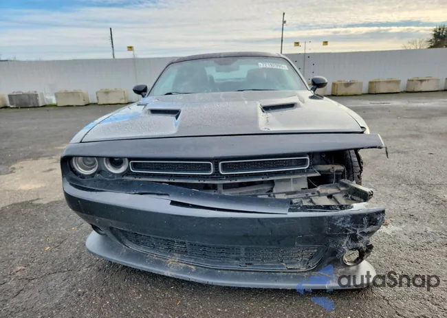 2C3CDZFJ2FH884585: 72192995