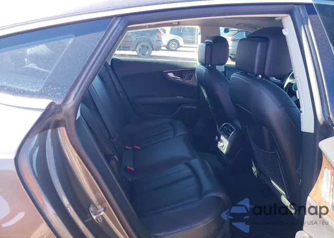 WAU2GAFC8GN121171: 73896295