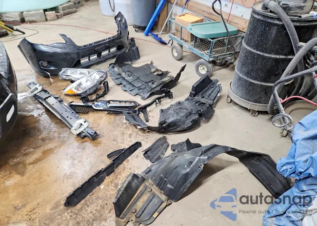 JF2GPASC8F8289101: 75302755