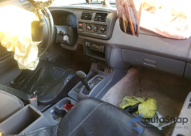 1N6ED27T3YC402804: 74641585