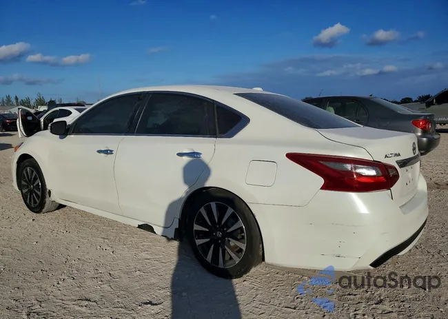 1N4AL3AP6JC186612: 99704135