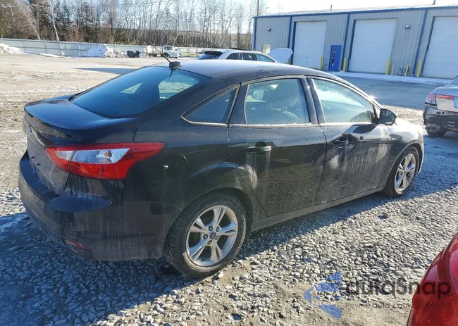 1FADP3F28EL178242: 74618435