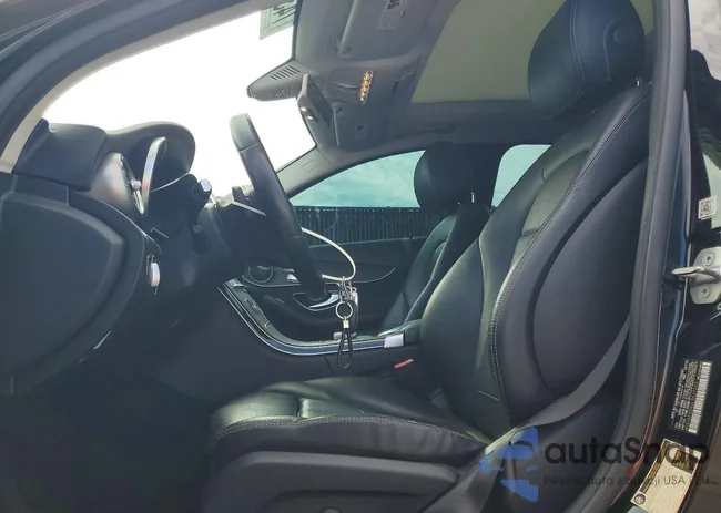 WDDWF8DB2LR527269: 74332445