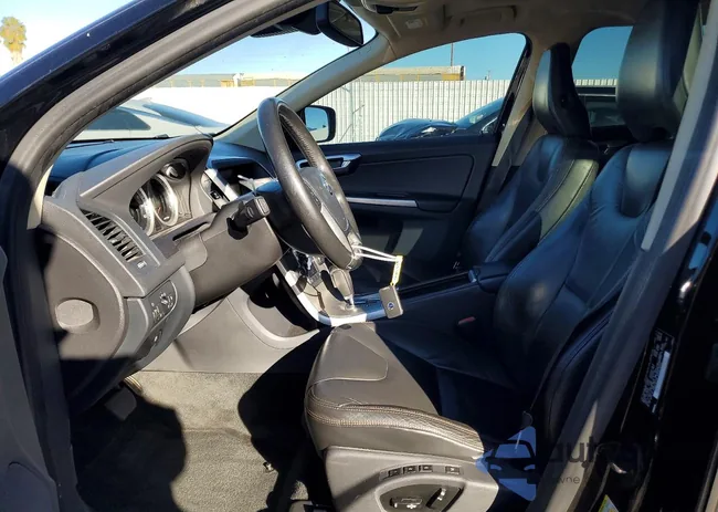 YV4940DL9B2218555: 99282575