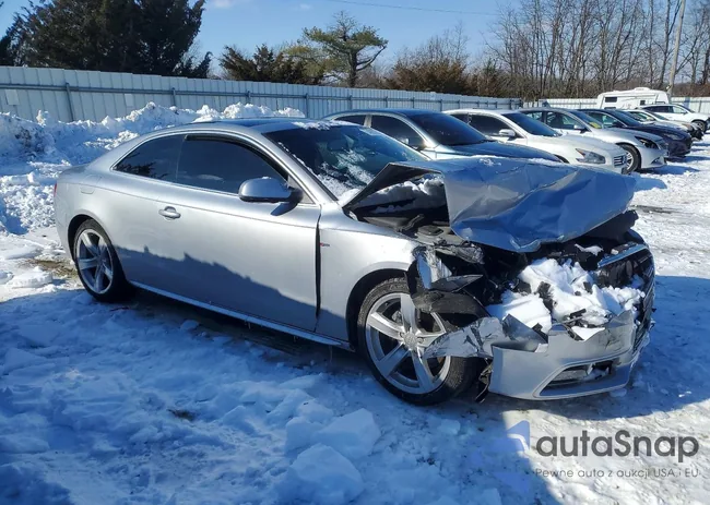 WAUM2AFR2GA008593: 74900935