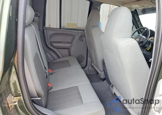 1J4GL48K47W585041: 73519185