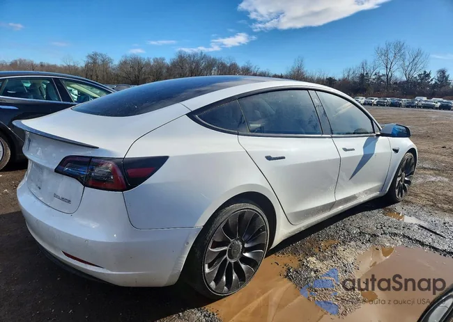 5YJ3E1EC6NF192833: 99730155