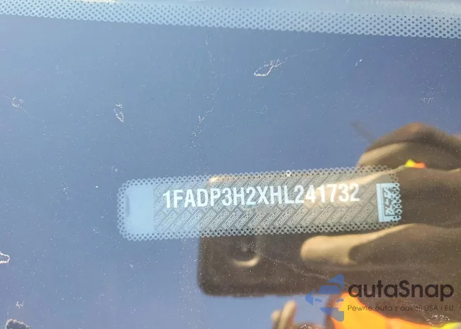 1FADP3H2XHL241732: 73537135