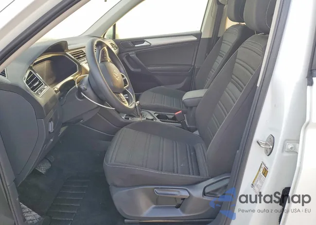 3VVFB7AX7PM024734: 99529555