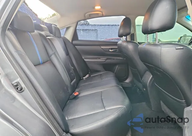 1N4AL3AP0JC285622: 73213225