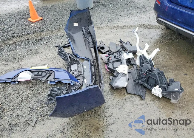 1N4AZ1BV0PC556588: 99850435