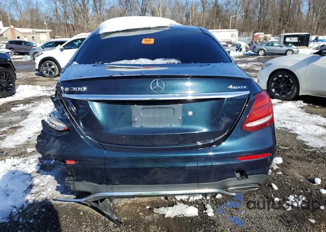 WDDZF4KB8HA128011: 72448605