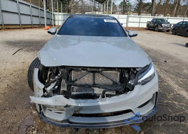 WBS4Y9C57KAH82912: 99882735