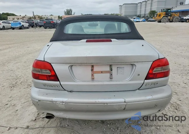 YV1NC56D5YJ009989: 74124395