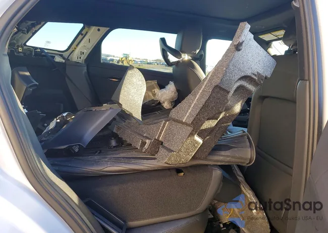 SALZJ2FX2RH263912: 72220075