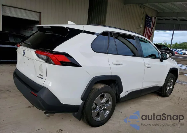 4T3RWRFV4RU140476: 74393855