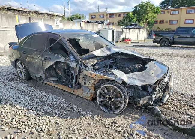 55SWF8DB5KU300865: 72922605