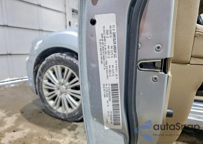 2C3CCARG9DH602864: 72983615