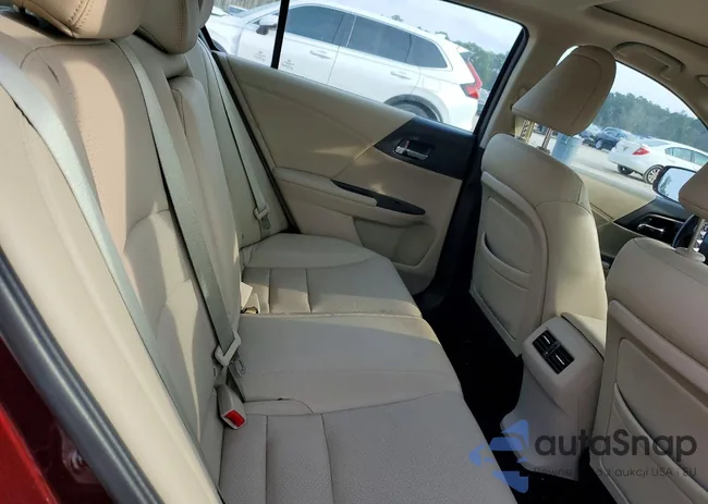 1HGCR2F83EA200739: 99806095