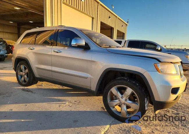 1C4RJFCG7CC124138: 94068585