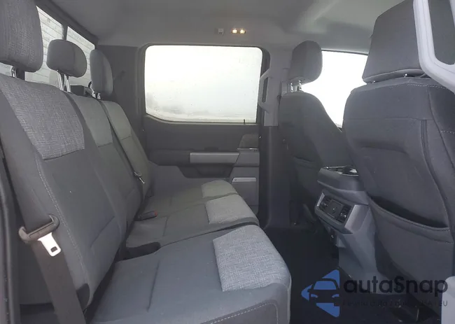 1FT8W2BA8SEC31897: 73894855