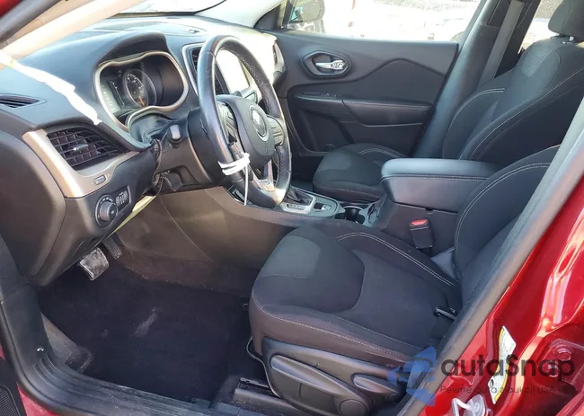 1C4PJLCB3HW507252: 73688305