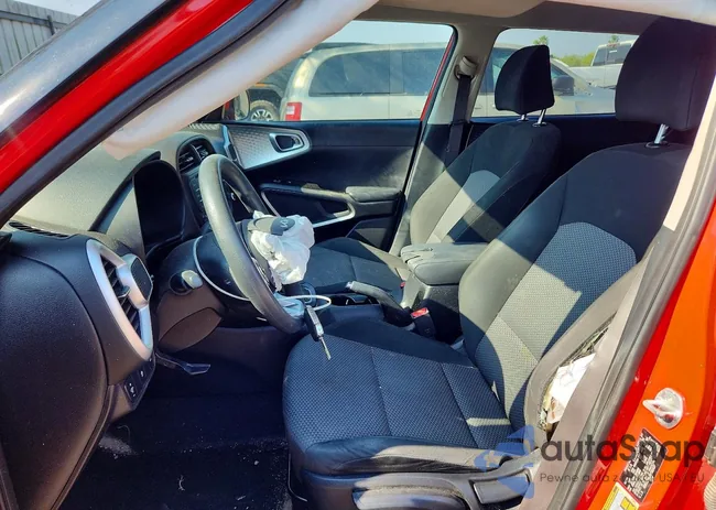 KNDJ23AU2N7161417: 99682645