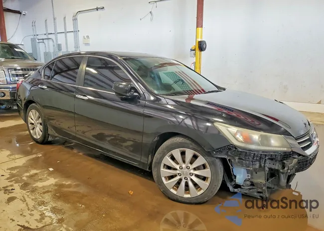 1HGCR2F84EA177942: 73890635