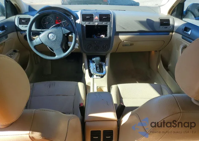 3VWRF71K16M648464: 73632835