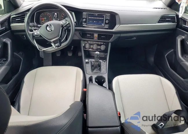 3VWN57BU2MM009718: 74251015