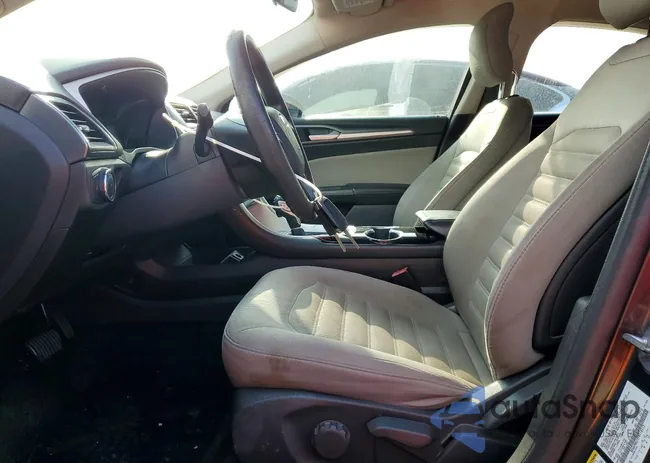 3FA6P0G72FR118512: 74158775