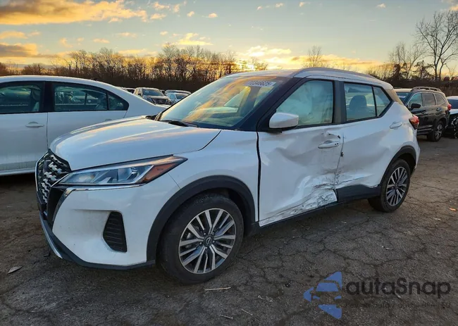 3N1CP5CV8RL526554: 72346625