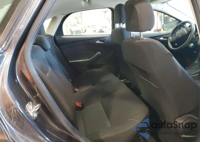 1FADP3F29GL220095: 73809135