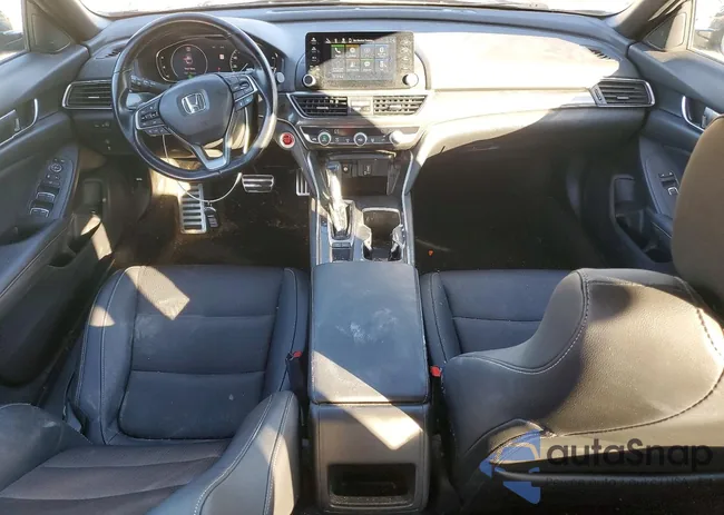 1HGCV1F32LA028811: 73684865