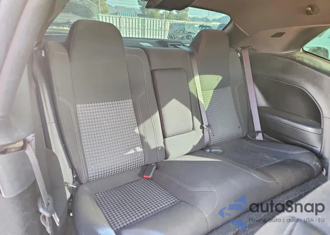 2C3CDZAG3PH597205: 99218435