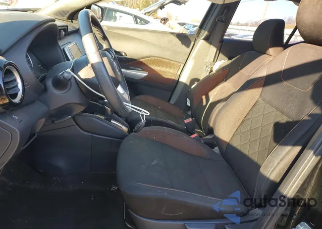 3N1CP5CU5KL512236: 73626465