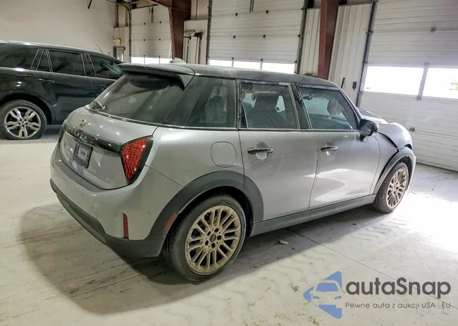 WMW53GD06S2X52418: 73390305