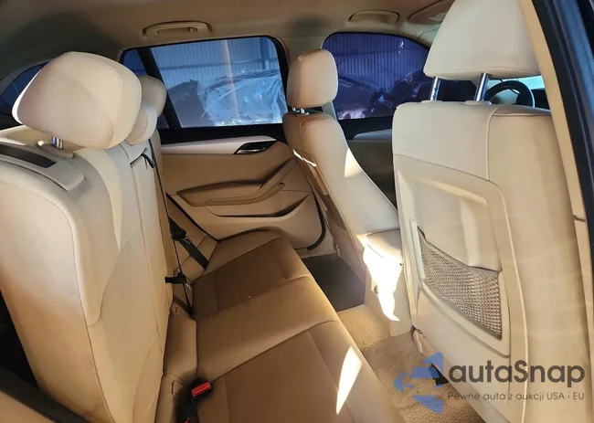 WBAVM1C53FV498145: 72649915