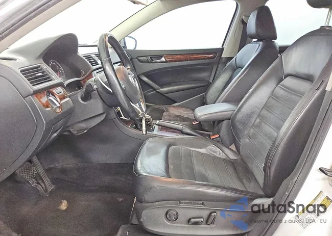 1VWCM7A37CC044645: 98218095