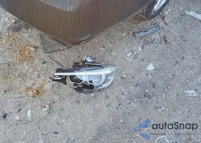 WBA4Z3C50JEC48561: 98191345