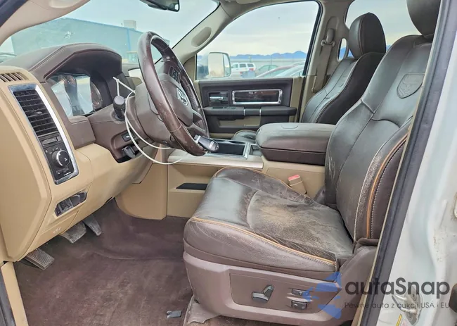 3C6UD5LL6CG156284: 98364045