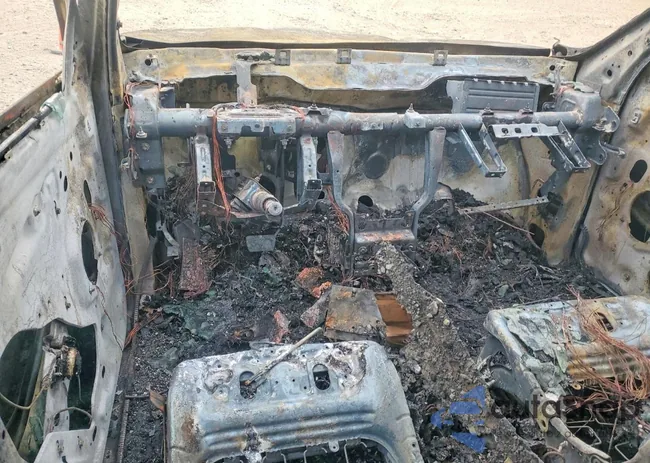 2GNALBEK4C1284525: 73704055