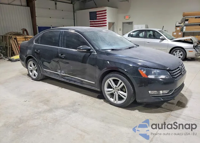 1VWCN7A39CC020165: 99524355