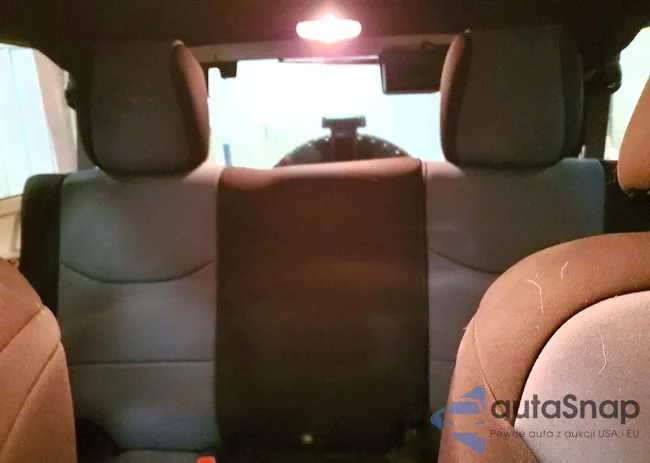 1C4BJWEG0EL130638: 72582905